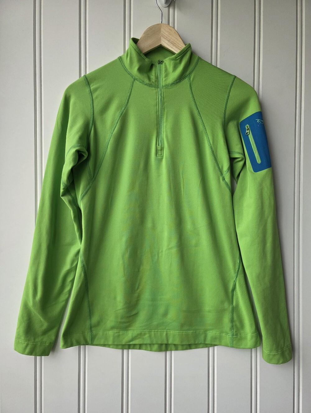Arc'teryx Lightweight Pullover Top Tech Long Sleeves 1/4 Zip Green Womens Medium